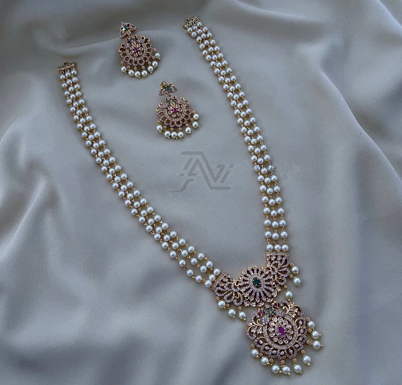Mini Pearl Aaram Set